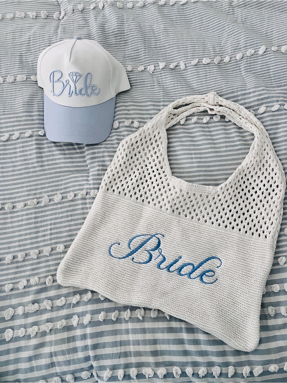 Amazon White & Light Blue women’s Bride Cap and Knit Tote Set